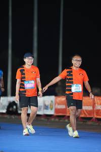 BIB: 45932
                            <button type="button" onclick="openModal(19763498)" class="btn btn-primary btn-sm float-right btn-popup" data-toggle="modal" data-target=".modal-high-quality">
                        <i class="fas fa-shopping-cart"></i> Add to Cart
                    </button>
                                            <button type="button" onclick="isThisMe(19763498, true)" class="btn btn-success btn-sm float-right btn-popup btn-isme hidden" data-toggle="tooltip" data-placement="bottom" title="นี่คือรูปของคุณใช่ไหม คลิกที่นี่เพื่อเอาเข้าอัลบั้ม">
                        <i class="fas fa-plus"></i> Add to album
                    </button>
                    <button type="button" onclick="isThisMe(19763498, false)" class="btn btn-warning btn-sm float-right btn-popup btn-isnotme hidden">
                        <i class="fas fa-ban"></i> Remove from album
                    </button>